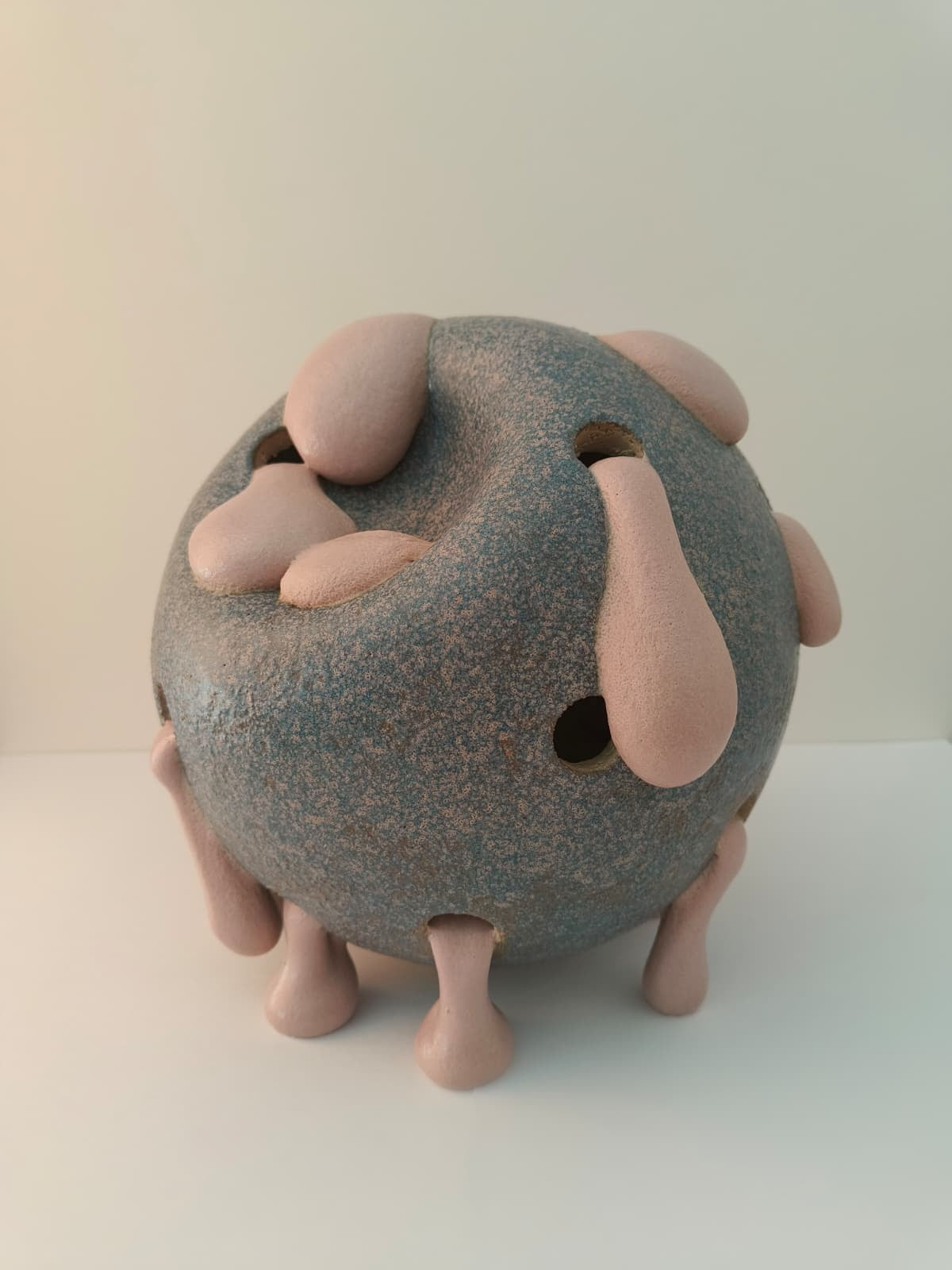Sphere with Gloops (Alex Mertens)